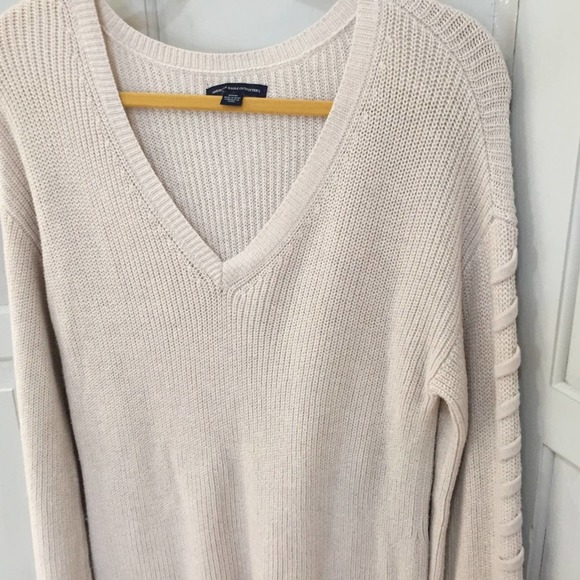 American Eagle Pullover Sweater - Picture 8 of 16